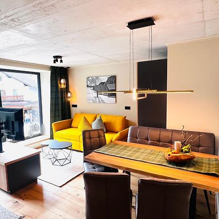 Hoisler'S Appartements Ehrwald Exteriör bild